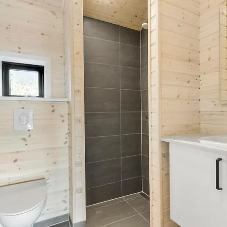 Cozy Home In Dronningmolle With Sauna Nyaraló Dronningmølle